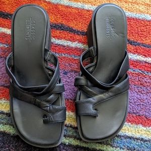 Strappy platform sandals black Y2K